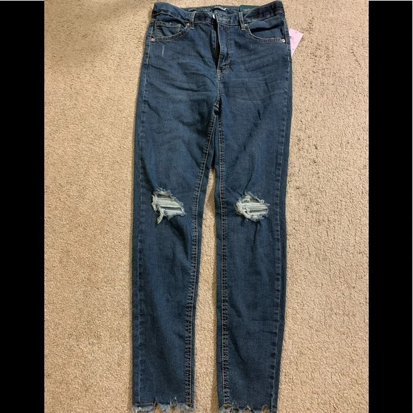 Wild Fable Dark Wash Distressed Straight Leg Denim Jeans size 8 - Picture 1 of 6
